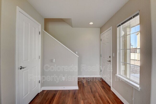 Building Photo - 2445 Cutters Cir