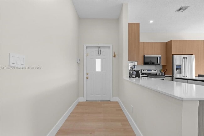 Building Photo - 11221 SW 149th Pl