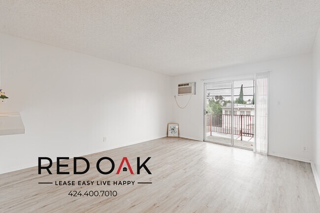 Building Photo - 509 N Berendo St