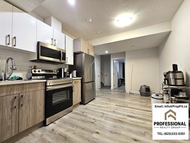 Building Photo - 8020 Kiriak Link SW