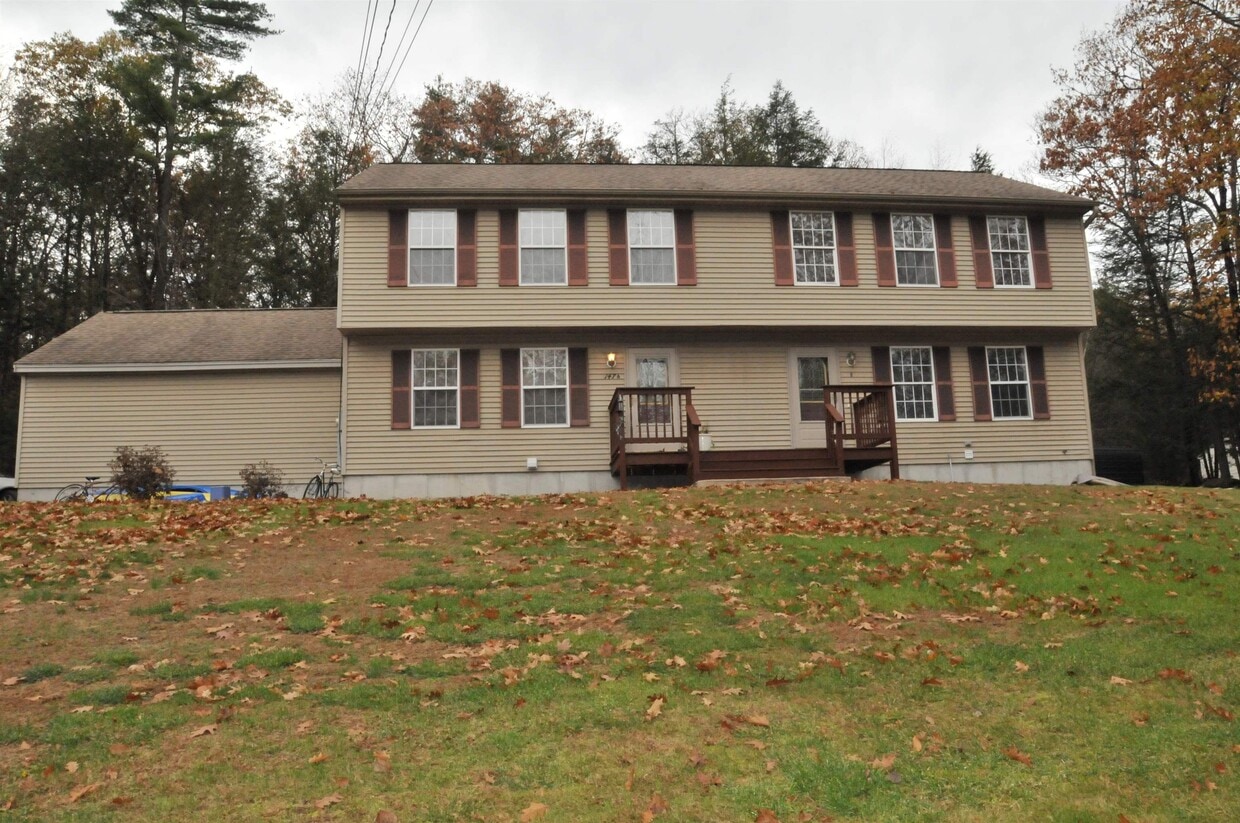 147 High Rock Rd Unit B, Weare, NH 03281 Condo for Rent in Weare, NH