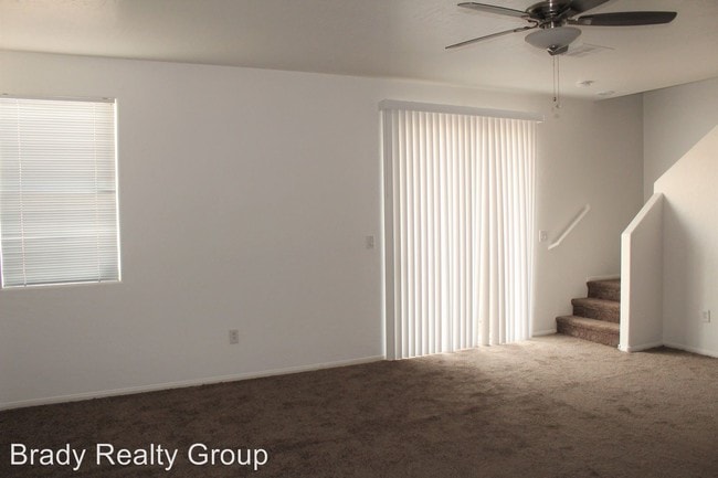 Building Photo - 3 br, 2 bath House - 350 Clarence House #2