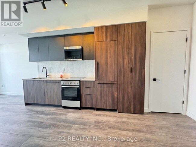 Building Photo - 1635 Military Trail