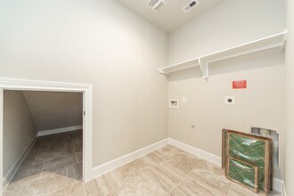 Building Photo - 2587 Artichoke Park Dr