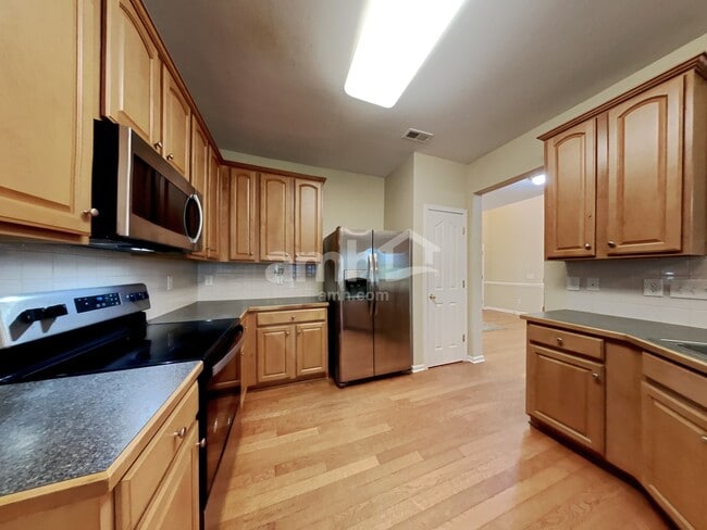 Building Photo - 2905 Meherrin Ct