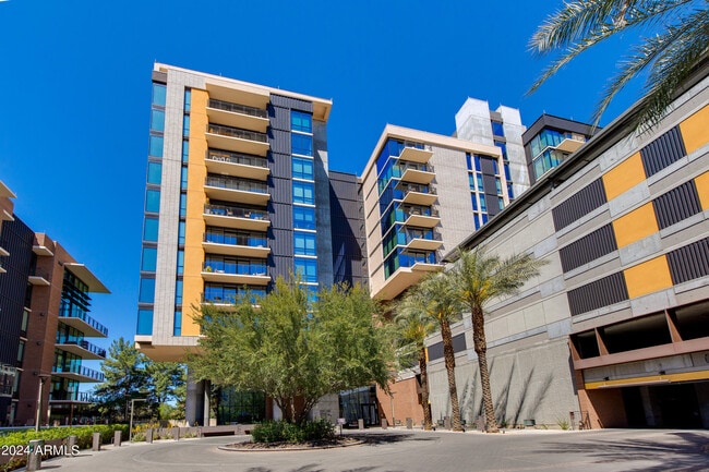 Foto del edificio - 200 W Portland St