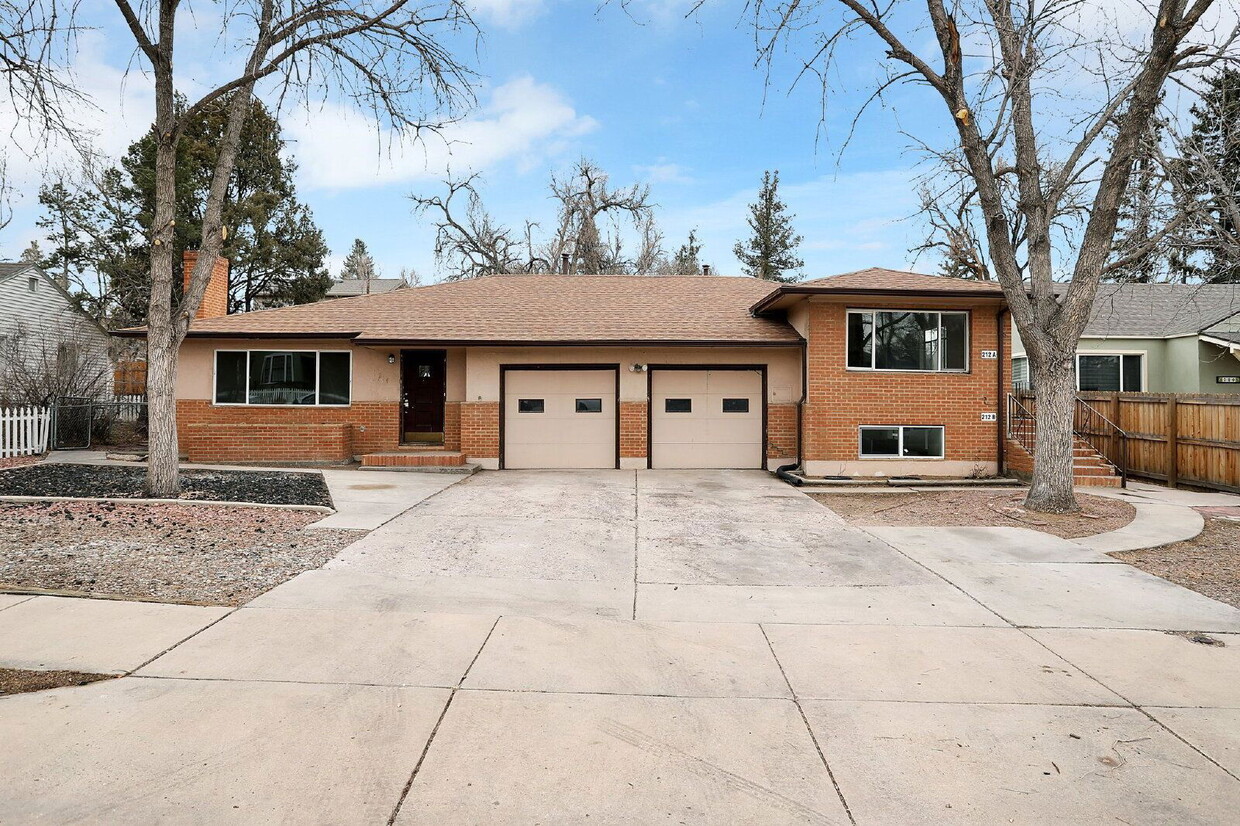 Photo - 214 Cheyenne Blvd