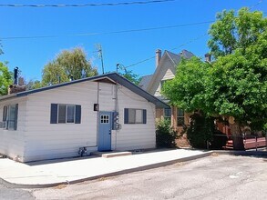 Building Photo - 164 N 400 W