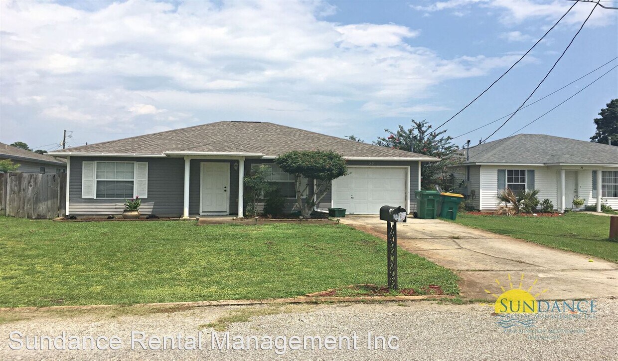 Primary Photo - 3 br, 2 bath House - 39 Kathleen Drive