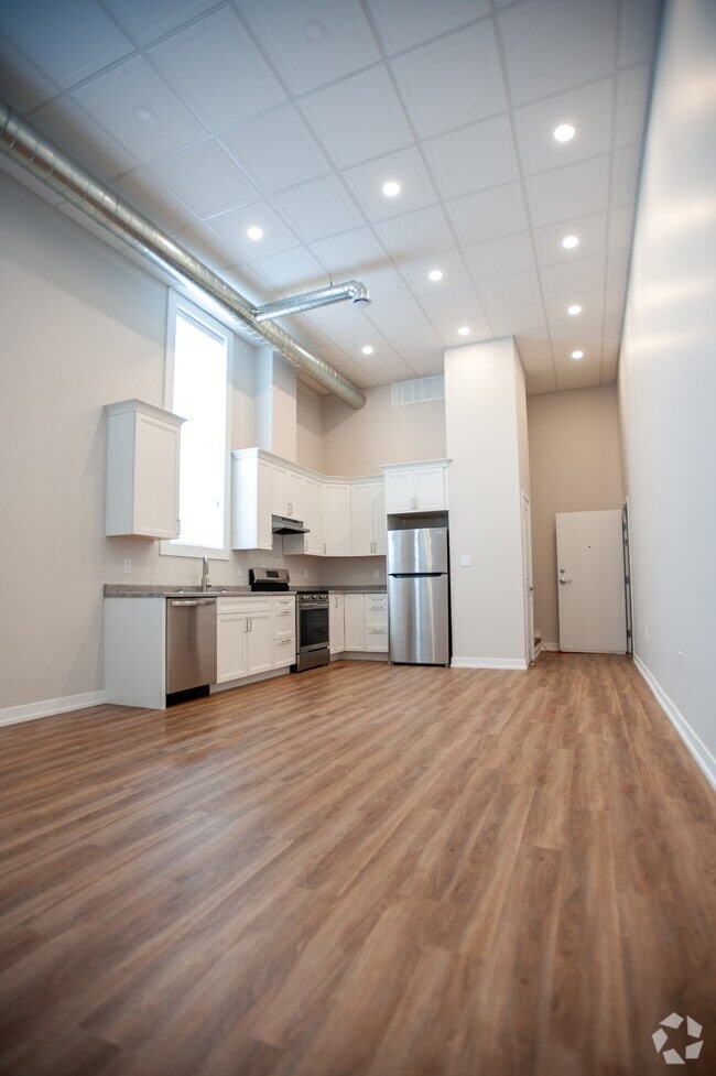 Building Photo - 201 Division St
