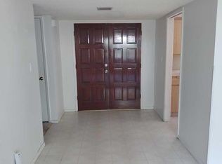 Foto del edificio - Cozy house in a perfect location.