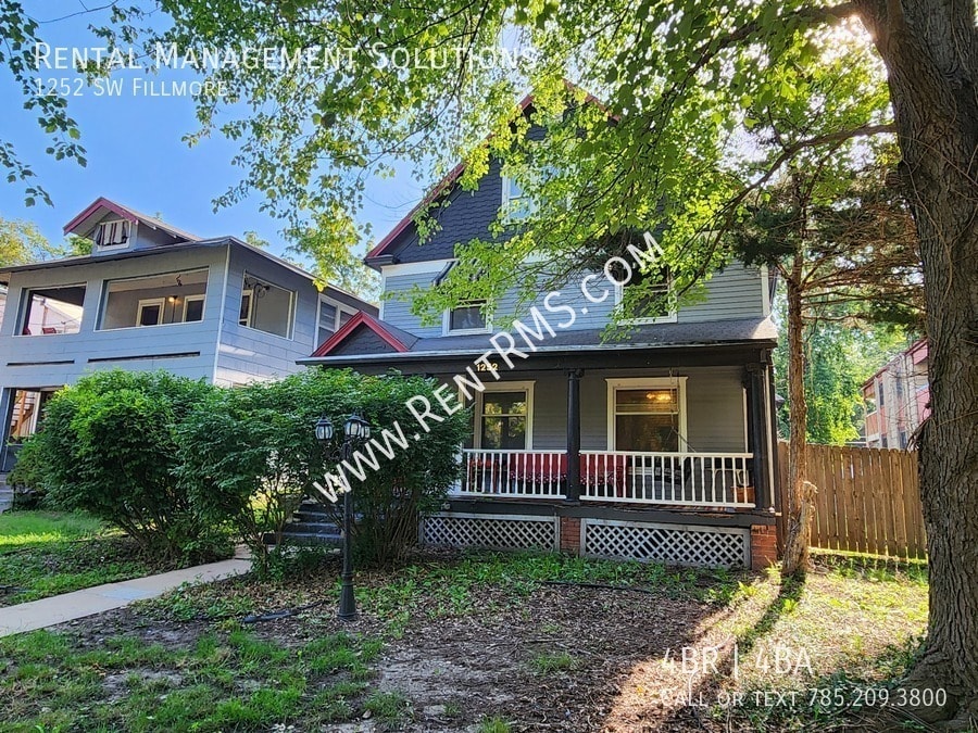 Primary Photo - 1252 SW Fillmore-