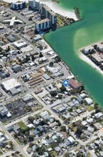 Building Photo - 664 76th Ave