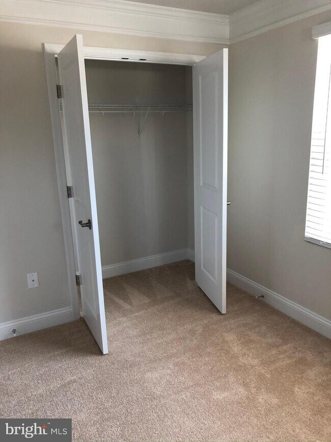 Foto del edificio - 7105 Druce Way