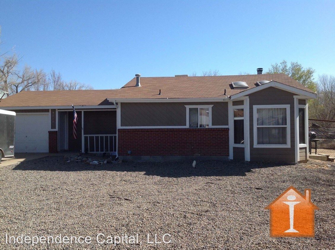 Primary Photo - 4208 Applewood Dr