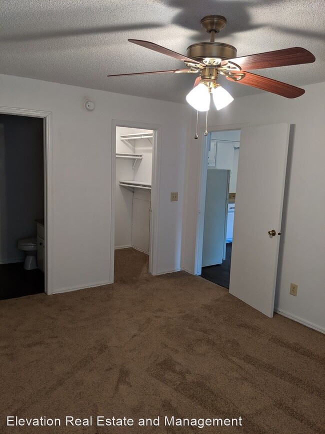 Building Photo - 1 br, 1 bath Apartment - 650 W. Poplar Street