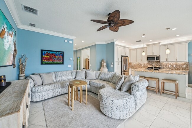 Building Photo - 15442 Santa Pola Dr