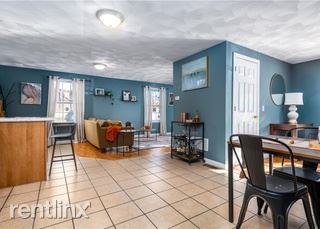 Building Photo - 2 br, 1.5 bath House - 365 West Ave
