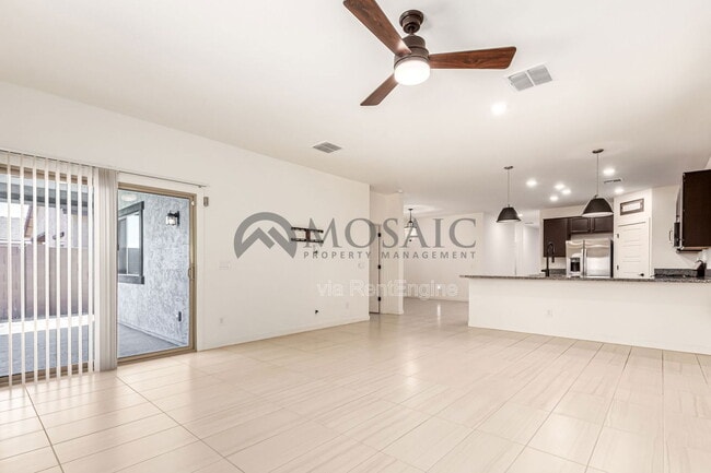 Building Photo - 35208 W Santa Monica Ave