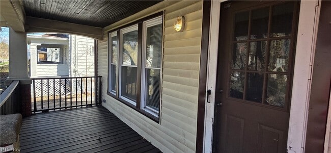 Building Photo - 1235 Bellows St