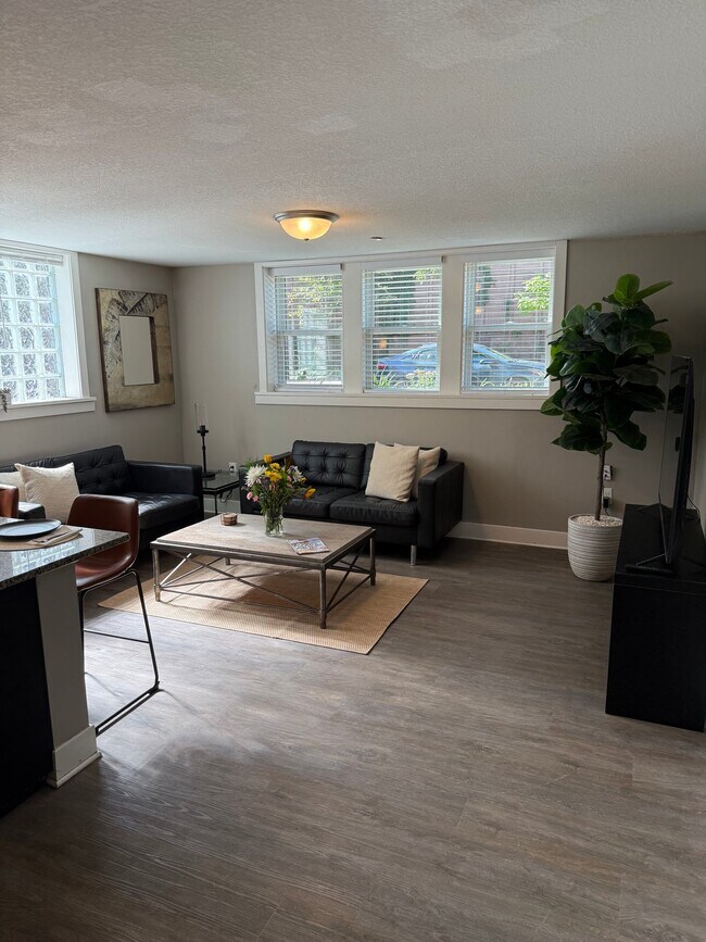 Foto del edificio - 3515 2nd Ave S