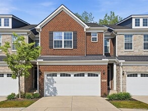 Building Photo - 24827 Ivy Rd