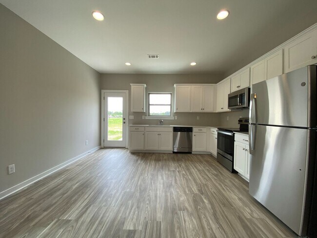 Foto del edificio - 14341 Chase Dr