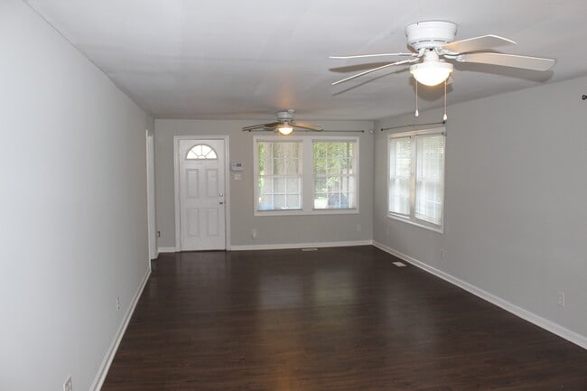 Building Photo - 2514 Ringwood St