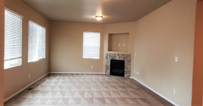 Building Photo - Spacious 3-Bedroom Home – Stunning Views &...
