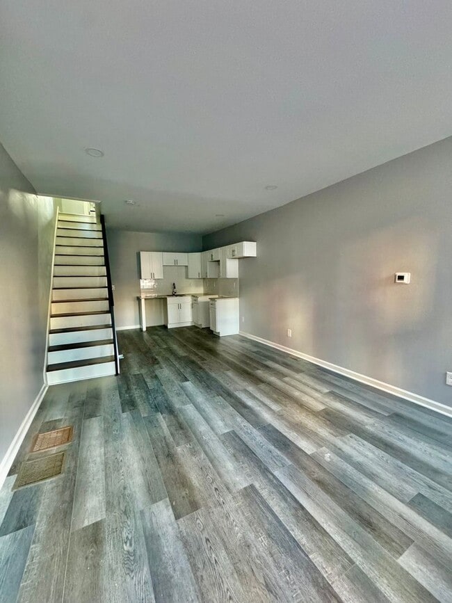 Building Photo - Anika Homes 2 Bedroom