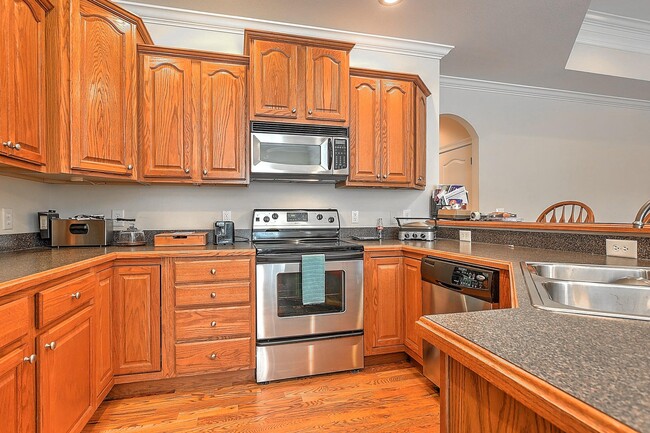 Building Photo - 153 Sugar Plum Ln