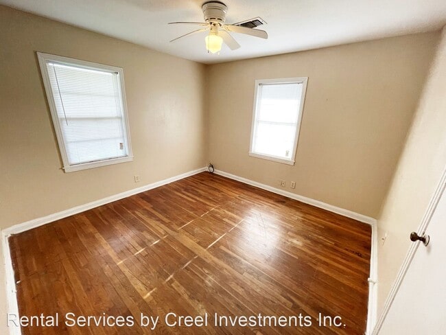 Foto del edificio - 3 br, 2 bath House - 105 9th Ave