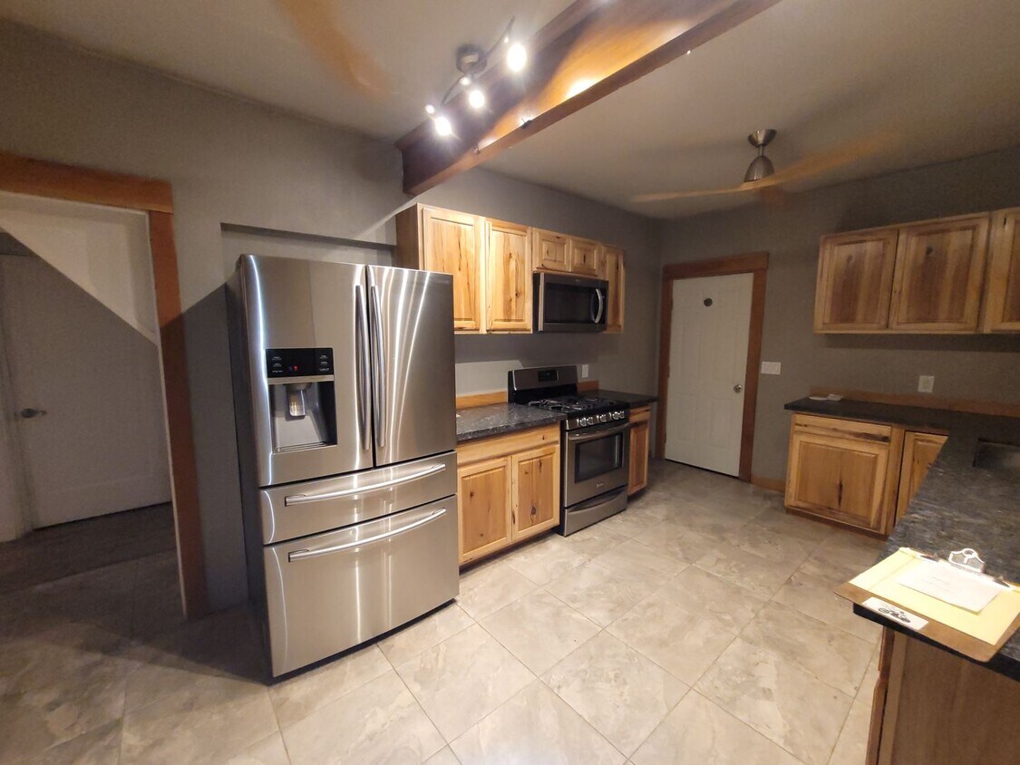 Primary Photo - Country Home in the county on 1/2 Acre lot