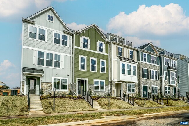 Building Photo - 2032 MEYERS Way