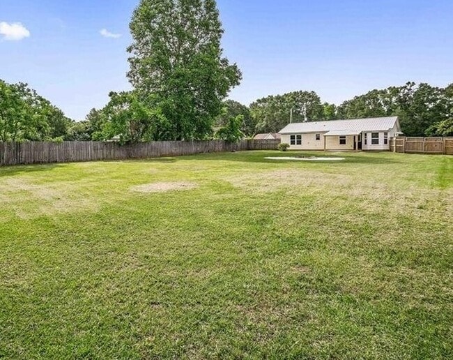 Building Photo - 9176 Colt Dr