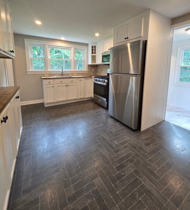 Foto del edificio - 399 Shawsheen Ave
