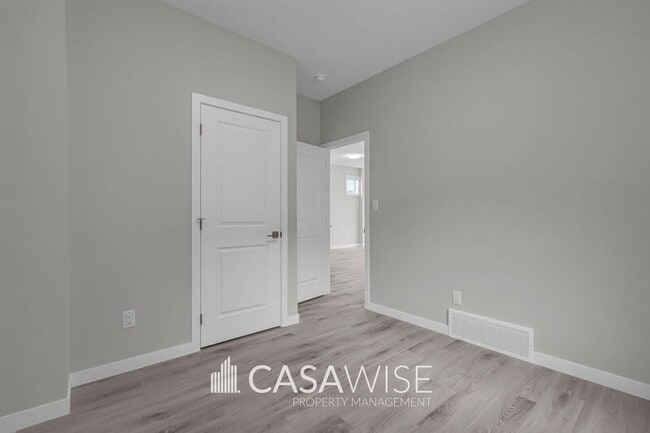 Building Photo - 6046 Naden Landing NW
