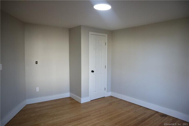 Foto del edificio - 403 Middletown Ave