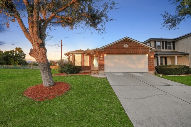 Building Photo - 9622 Sugarblossom Ln