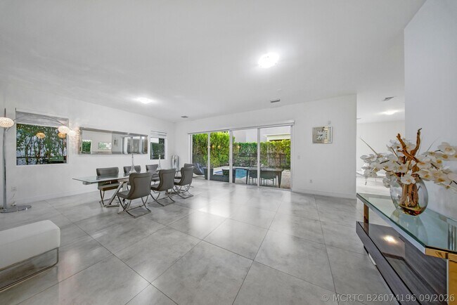 Foto del edificio - 10081 NW 75th Terrace