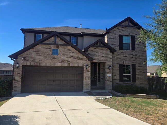 Building Photo - 2320 Bravo Ct