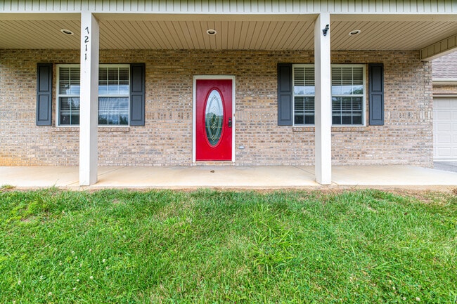 Building Photo - 7211 Remagen Ln