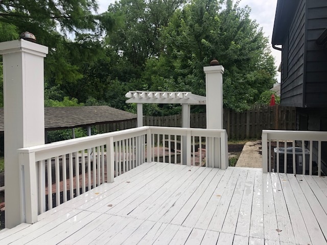 Building Photo - 3931 Bertrand Ln