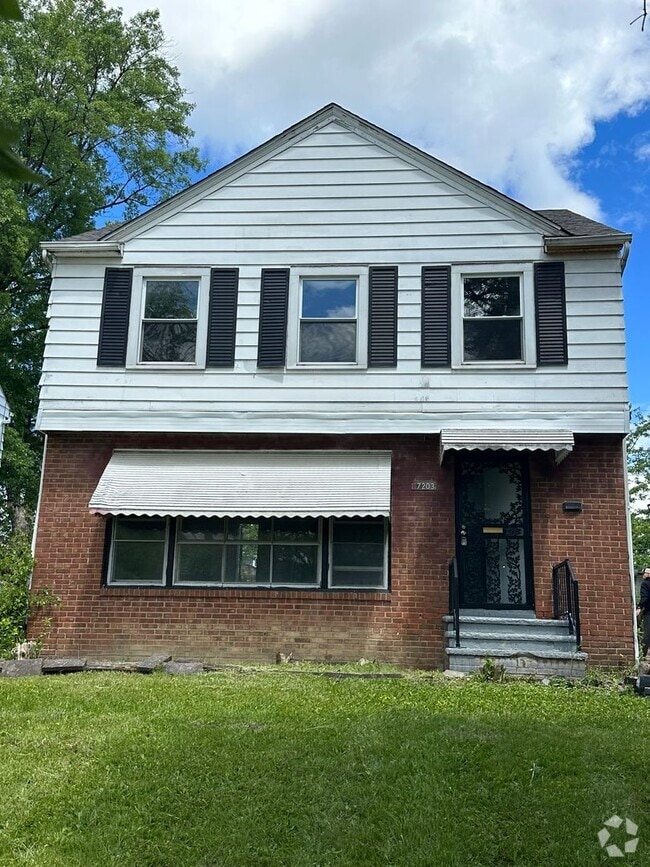 Building Photo - 17203 Eldemere