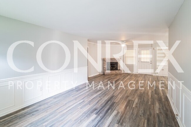 Foto del edificio - 103 Clubhouse Rd