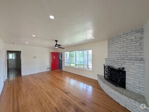 Building Photo - 141 Hillside Terrace