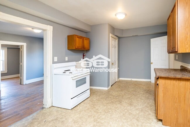 Foto del edificio - 568 N Farrington St