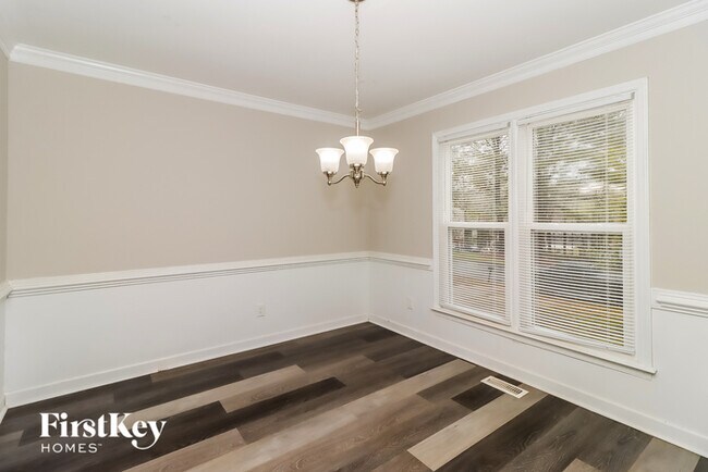 Foto del edificio - 687 Crabtree Ct SW