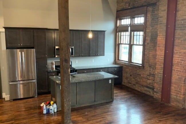 kitchen - 65 Vandalia St