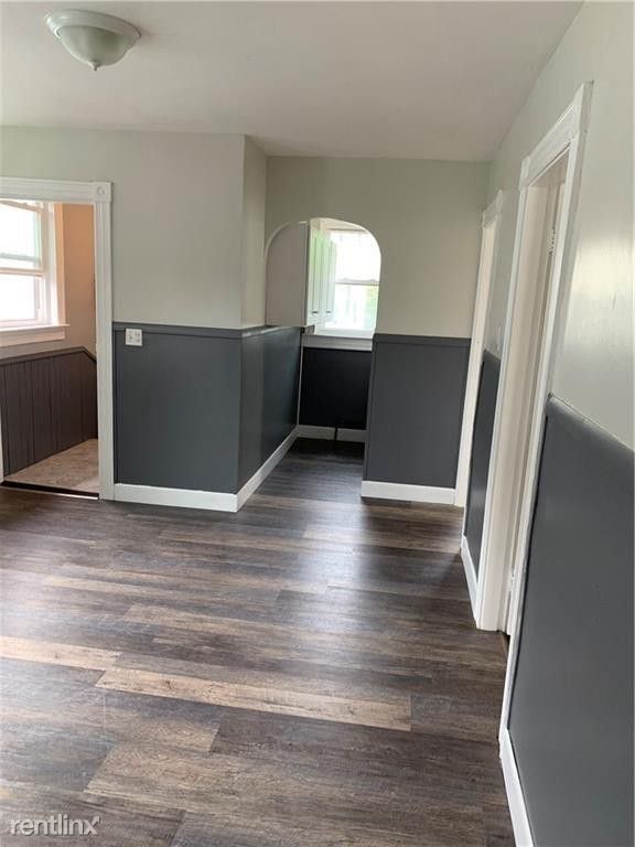 12 Louisbourg Pl, Providence, RI 02909 Room for Rent in Providence